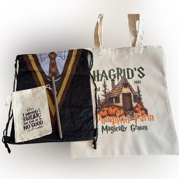 NWOT Hagrid's Pumpkin Farm Tote Bag Set - Picture 1 of 1